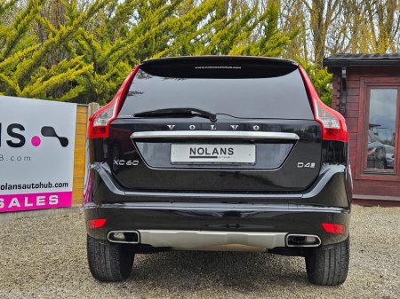 2016 Volvo XC60 - thumbnail 11