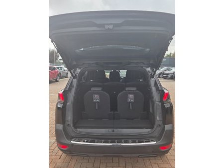 2024 Peugeot 5008 - thumbnail 7