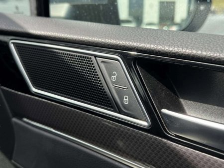 2019 Volkswagen Passat - thumbnail 27