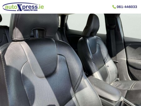 2014 Volvo V40 - thumbnail 3