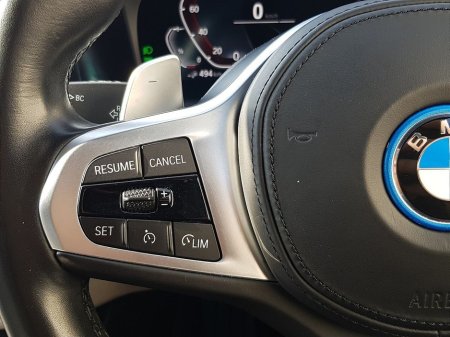 2022 BMW 3 Series - thumbnail 15