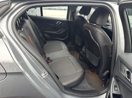 2022 BMW 1 Series - thumbnail 10