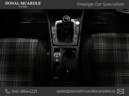 2017 Volkswagen Golf 2.0 TDI GTD 184PS 5DR €17,450 thumbnail