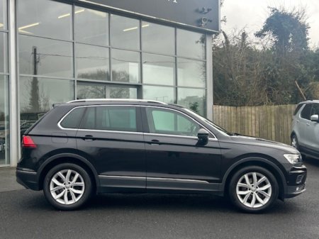 2020 Volkswagen Tiguan - thumbnail 10