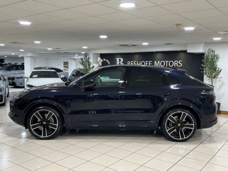 2023 Porsche Cayenne - thumbnail 6