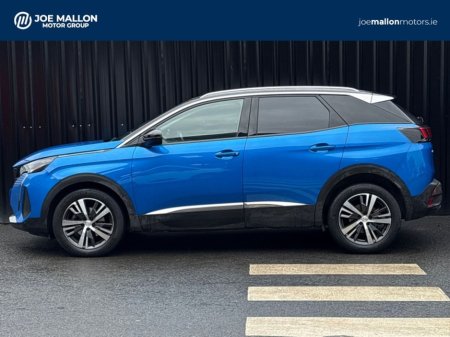 2023 Peugeot 3008 - thumbnail 6