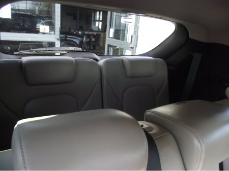 2017 Hyundai Santa Fe - thumbnail 19