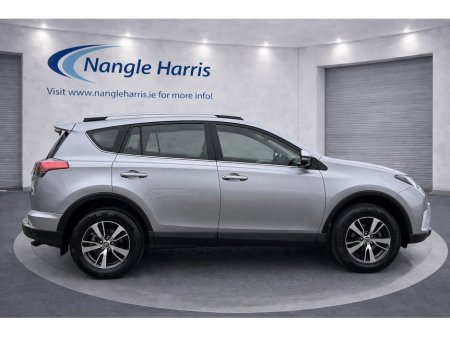 2017 Toyota Rav4 - photo 6