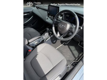 2021 Toyota Corolla - thumbnail 3