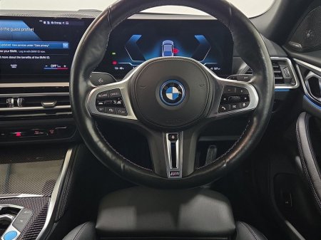 2023 BMW i4 - thumbnail 5