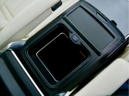 2025 Land Rover Range Rover - thumbnail 30