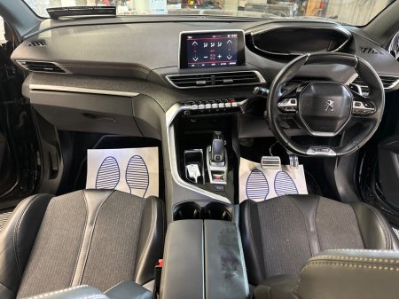 2017 Peugeot 3008 - thumbnail 13