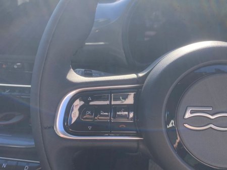 2025 Fiat 500e - thumbnail 18