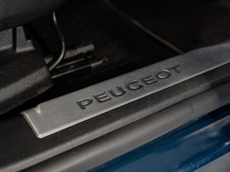 2024 Peugeot 3008 - thumbnail 14