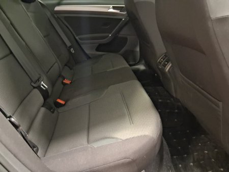 2014 Volkswagen Golf - thumbnail 9