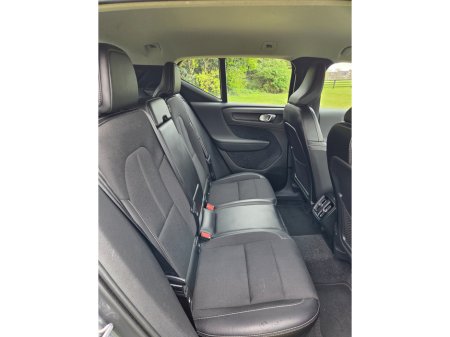 2018 Volvo XC40 - thumbnail 11