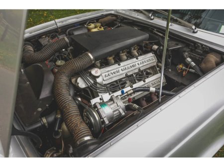 1977 Aston Martin V8 - thumbnail 28