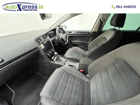 2017 Volkswagen Golf - thumbnail 12