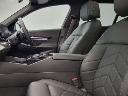 2025 BMW i5 eDrive40 M Sport Pro €82,975 thumbnail