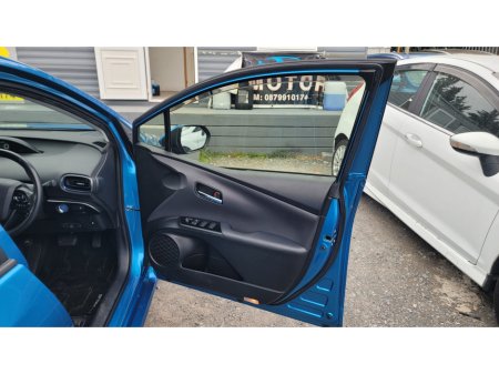 2021 Toyota Prius - thumbnail 12