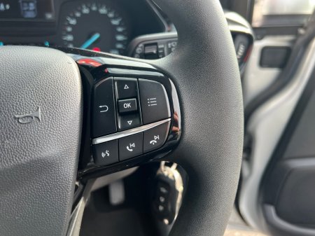 2018 Ford Fiesta - thumbnail 22