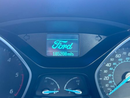 2012 Ford Focus - thumbnail 21