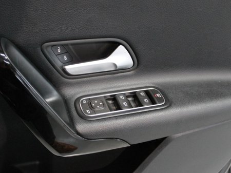 2019 Mercedes-Benz A Class - thumbnail 28