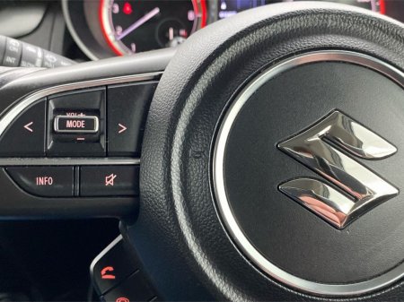 2022 Suzuki Swift - thumbnail 17