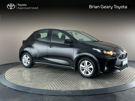 2021 Toyota Yaris 1.0 LUNA