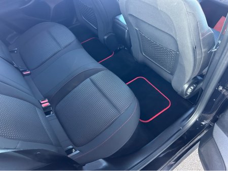 2020 Ford Focus - photo 2