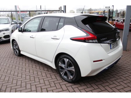 2022 Nissan Leaf - thumbnail 6