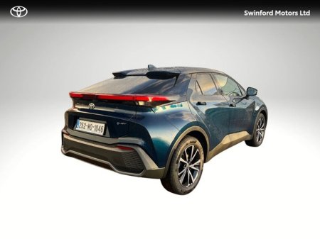 2025 Toyota C-HR C-HR HYBRID SPORT 1.8 €41,500