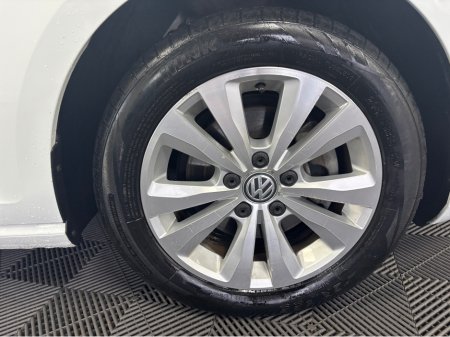 2013 Volkswagen Golf *VOLKSWAGEN GOLF* *TSI* *DSG* *LOW MILEAGE* *REVERSE CAMERA* *PARKING SENSORS* *AUTO LIGHTS* *AUTO HOLD* *6 MONTHS WARRANTY* *TRADE INS WELCOME €10,950 thumbnail