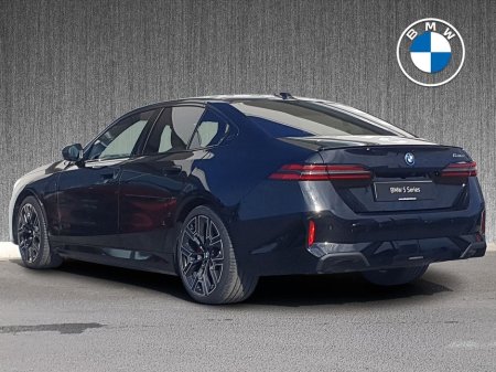 2026 BMW 5 Series - photo 2