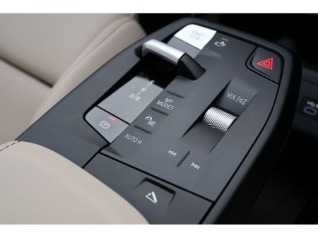 2024 BMW iX1 - thumbnail 10