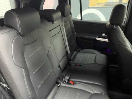 2023 Mercedes-Benz EQB - thumbnail 13