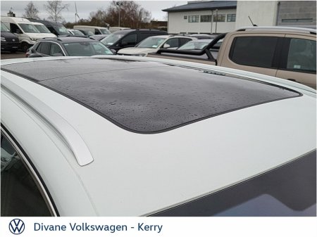 2025 Volkswagen Tayron R LINE 75 MARKET INTRODUCTION 1.5 TSI PLUG IN HYBRID 204BHP €59,950 thumbnail