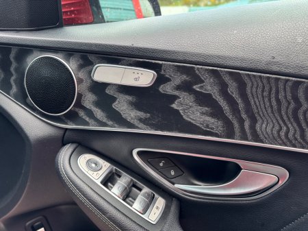 2016 Mercedes-Benz C Class - thumbnail 14