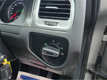 2016 Volkswagen Golf 1.2 TSI HIGHLINE ALL STAR EDITION - REVERSE CAMERA - ALLOYS - STUNNING CAR - LOW TAX BAND €14,450 thumbnail