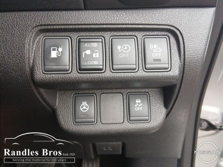 2016 Nissan Leaf - thumbnail 21