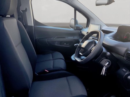 2023 Peugeot Partner - photo 6