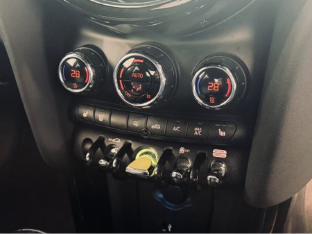 2022 MINI Hatch - thumbnail 16