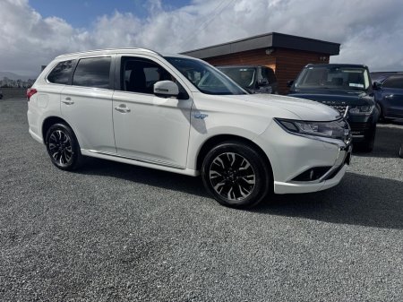 2018 Mitsubishi Outlander - thumbnail 8