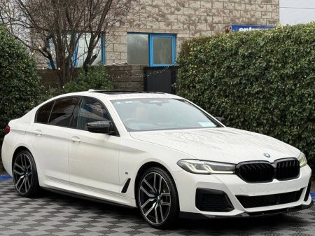 2021 BMW 5 Series 530e LCI M-SPORT COMPETITION 2.0 * HUGE SPEC * // OPENING SUNROOF // LEATHER INTERIOR // HEADS-UP DISPLAY €38,900 thumbnail
