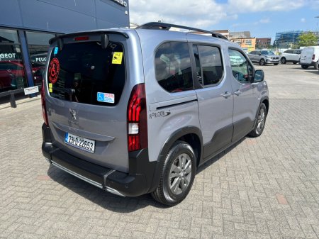 2023 Peugeot Rifter  €40,000