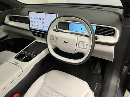 2025 Xpeng G6 - thumbnail 9