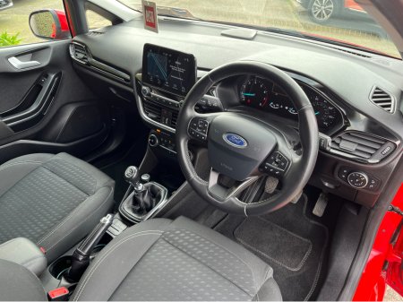 2018 Ford Fiesta - thumbnail 14