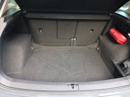 2023 Volkswagen Tiguan 2.0 TDI 150HP Elegance, Dolphin Grey, €39,950 thumbnail