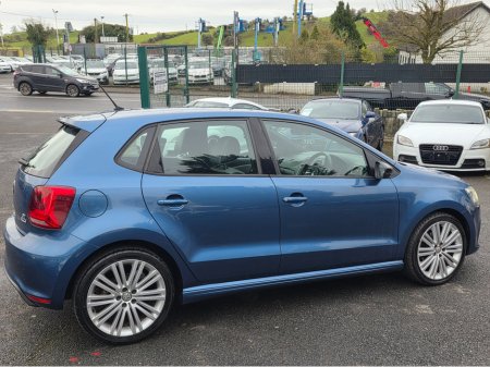 2015 Volkswagen Polo - thumbnail 9