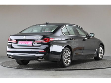 2021 BMW 5 Series - thumbnail 9